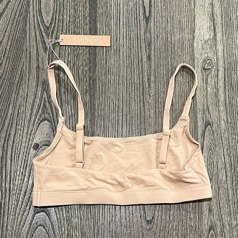 NWT Skims Fits Everybody Scoop Neck Bralette Adjustable Straps Pullover Clay XS - Picture 5 of 5